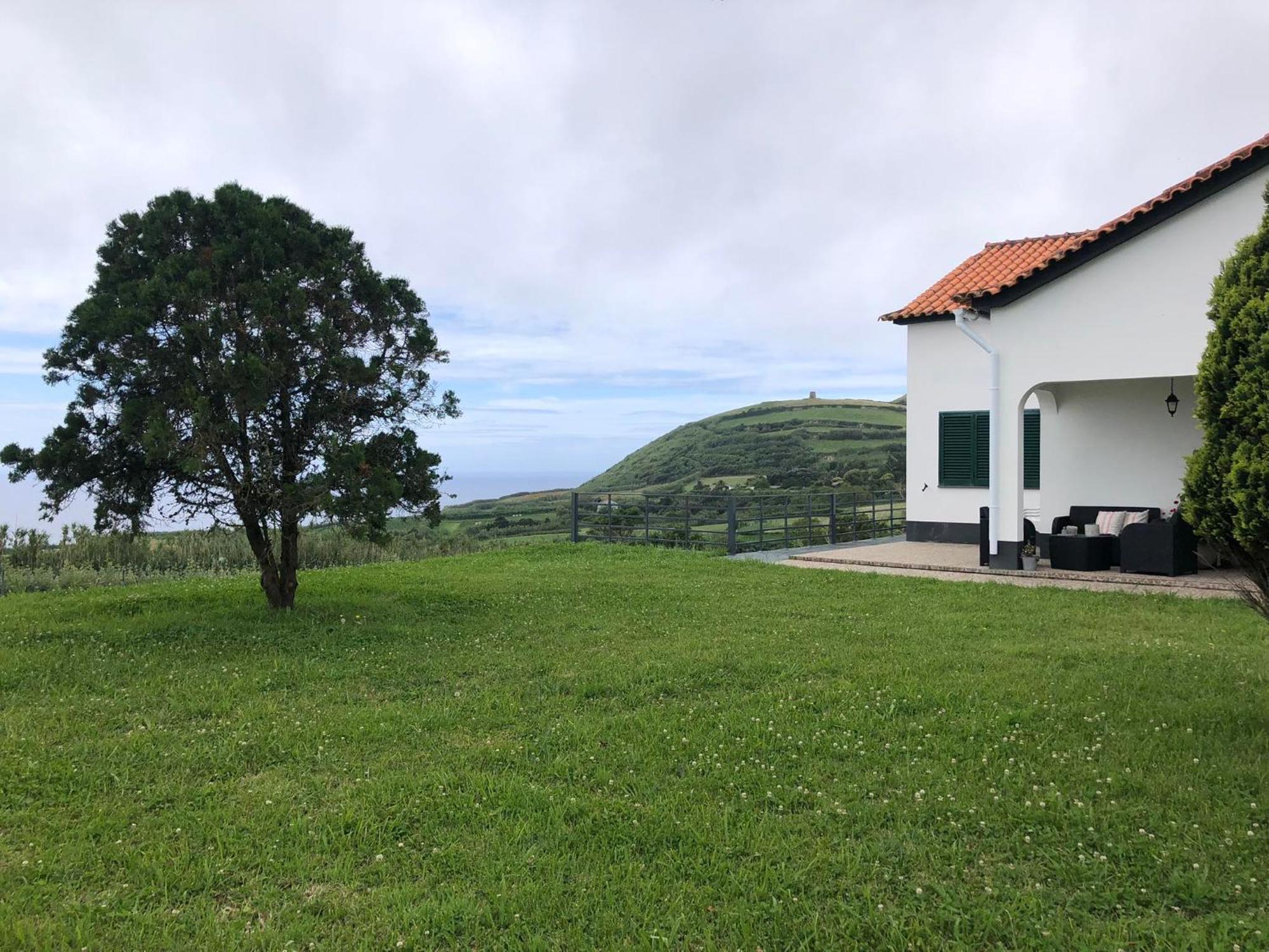 Villa Vivenda Flor à Ponta Delgada Extérieur photo